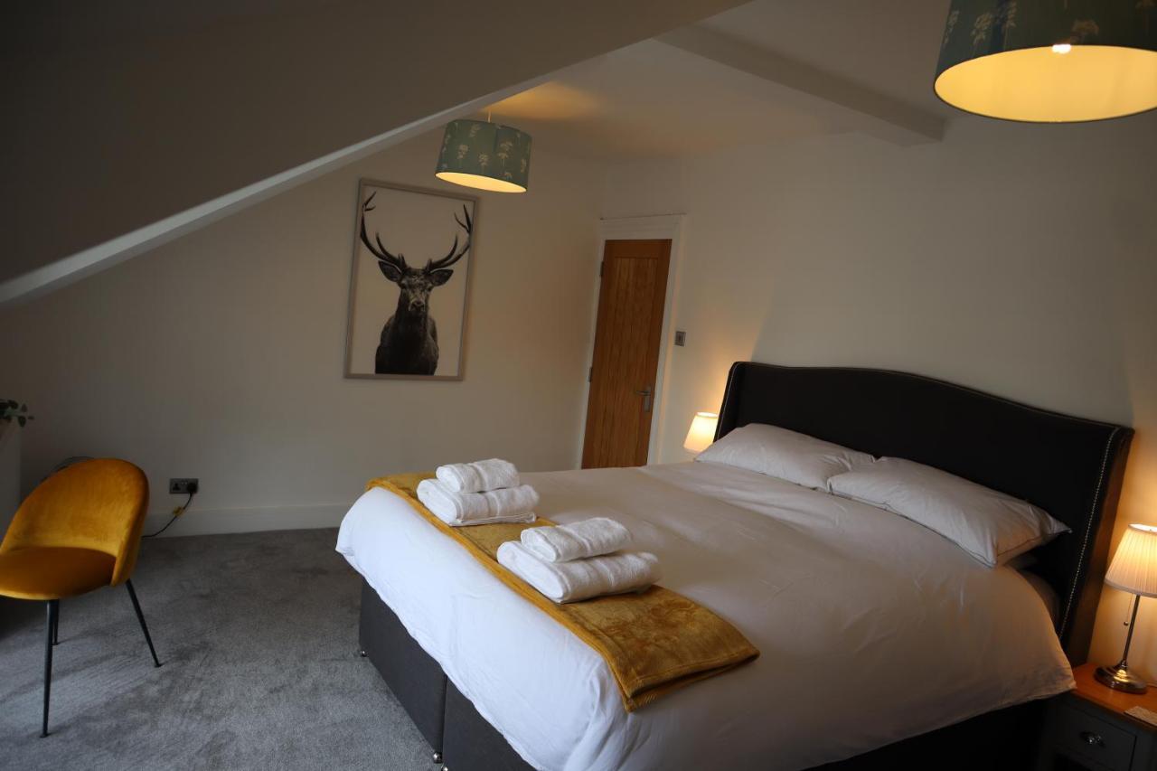 Lola'S Loft With Lake Views - Central Bowness - Pet Friendly Exterior foto